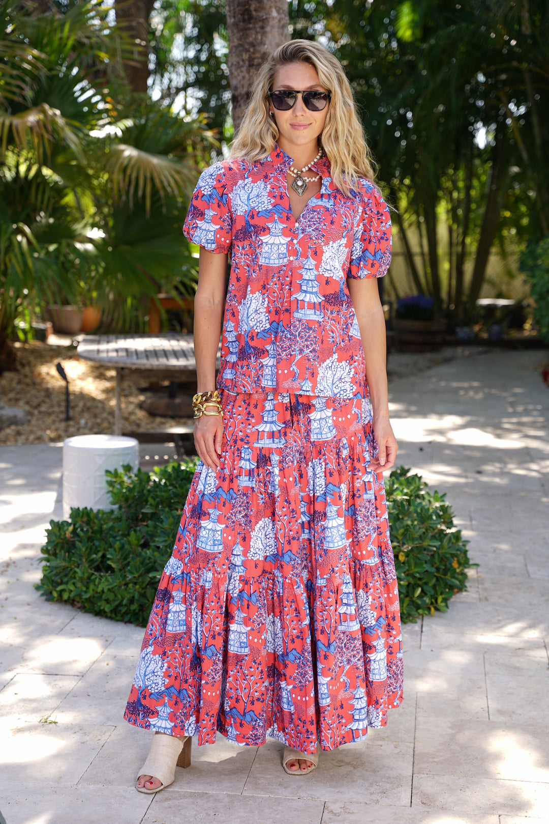 Virginia Top Shanghai Red