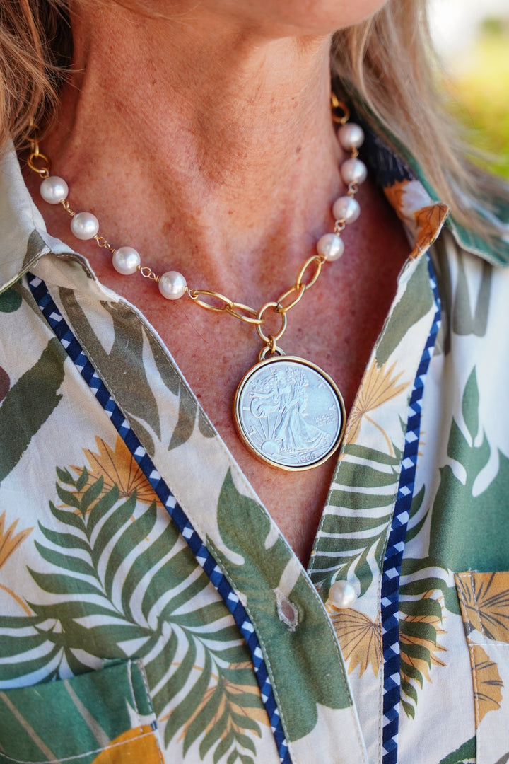 Scarlett Necklace Pearl Coin